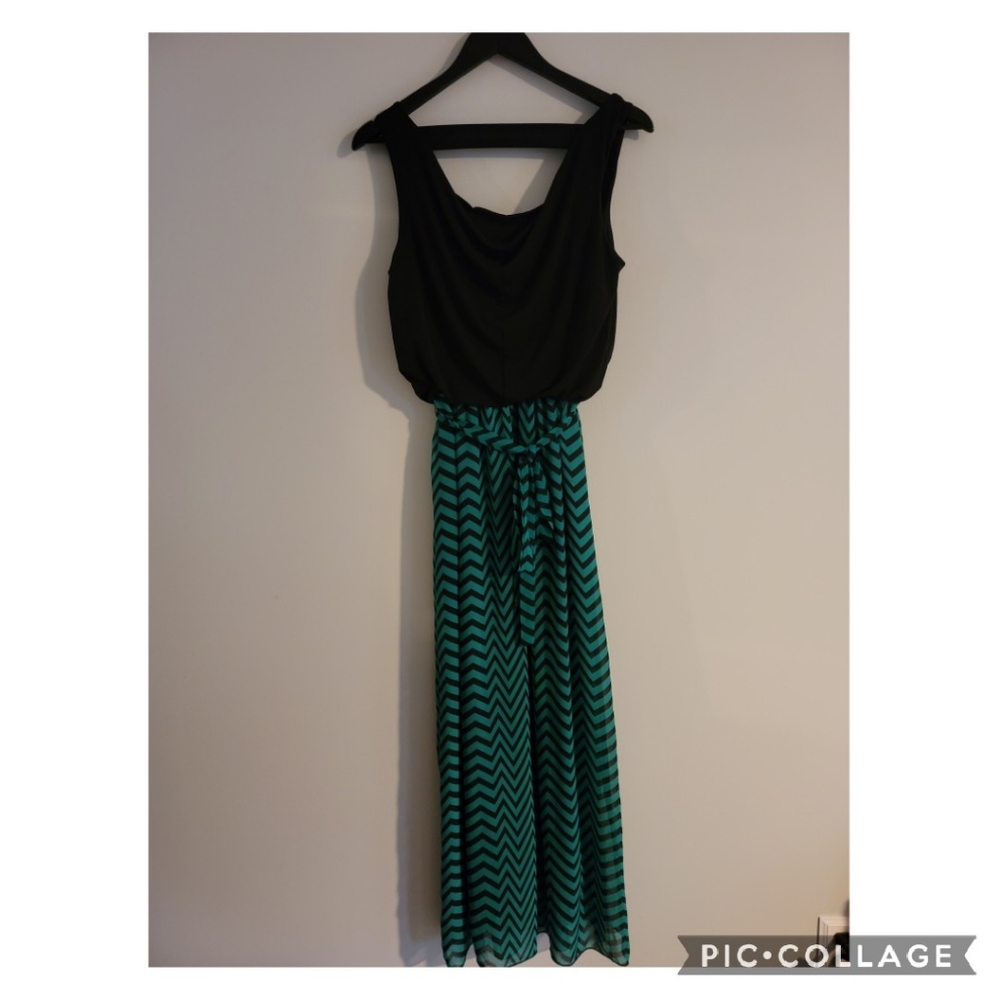 Enfocus Studio Black and Green Chevron dress 10
